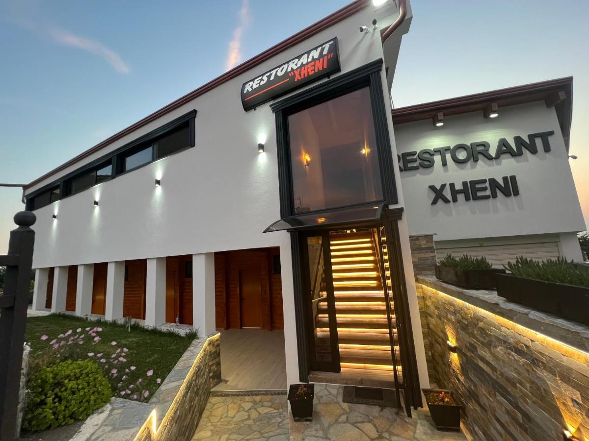 Restorant Hotel Xheni Драч Екстериор снимка