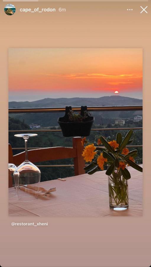 Restorant Hotel Xheni Драч Екстериор снимка